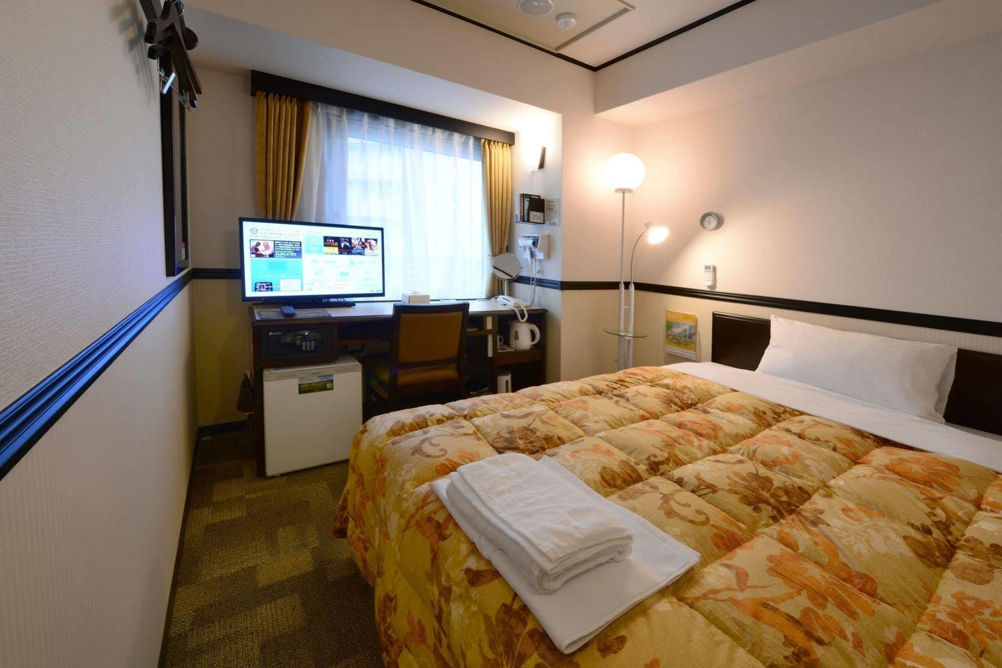 Toyoko Inn Shin-Yamaguchi-Eki Shinkansen-Guchi Zewnętrze zdjęcie