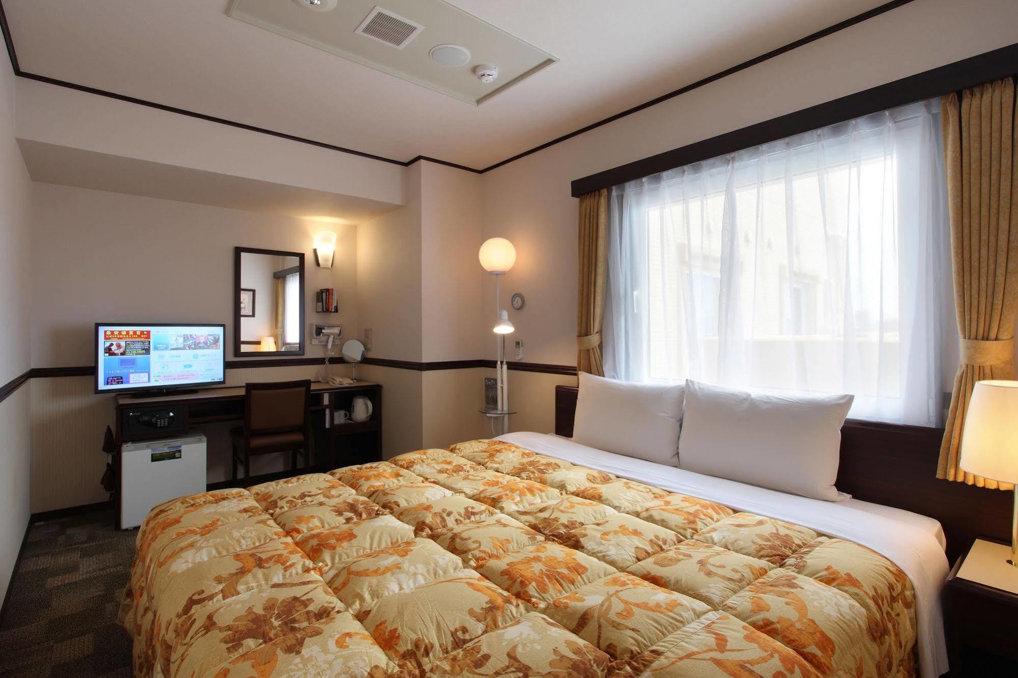Toyoko Inn Shin-Yamaguchi-Eki Shinkansen-Guchi Zewnętrze zdjęcie